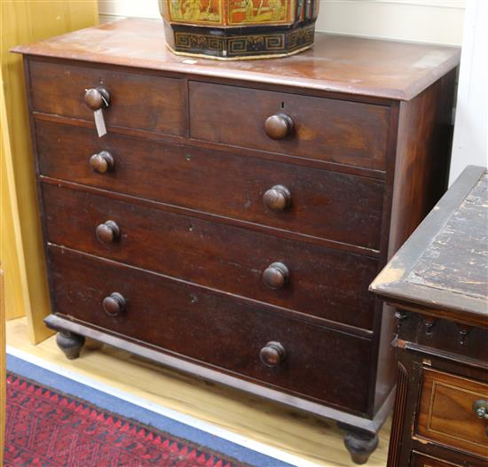 A Victorian mahogany chest of drawers, W.114cm